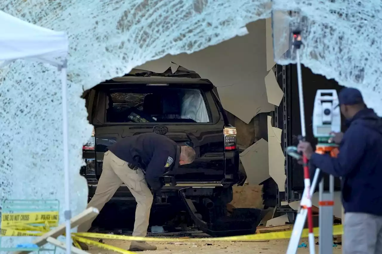 SUV crashes into Massachusetts Apple store, killing one, injuring 16