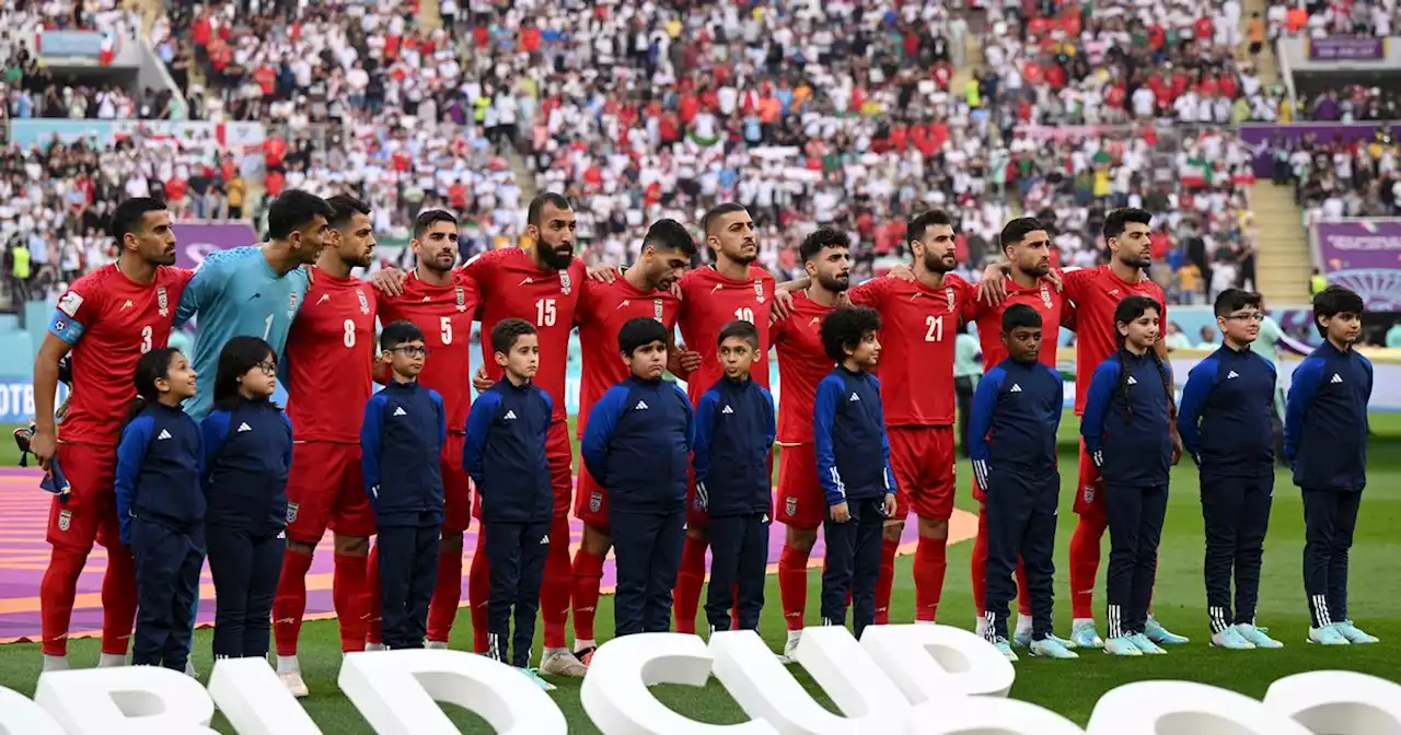 Iran refuse to sing anthem before facing England in support of protestors