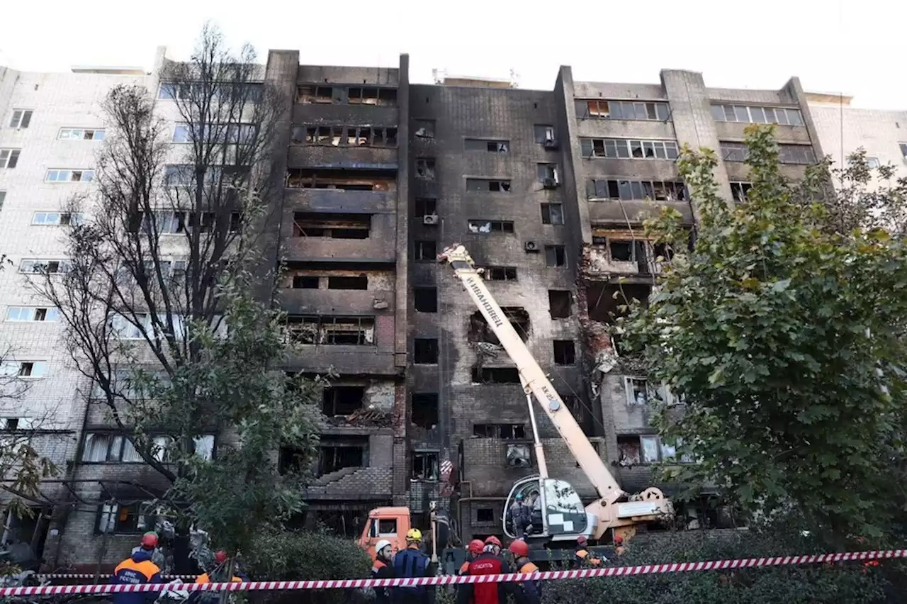 Многоэтажка в Ейске после падения Су-34: фото, видео, как выглядит сейчас дом