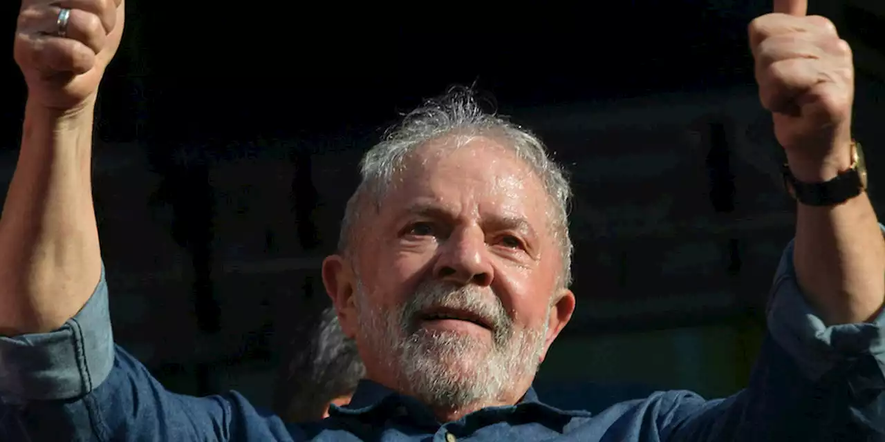 Brésil : Lula sort de l'hôpital après une intervention au larynx