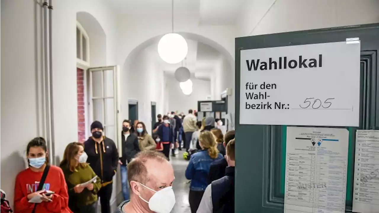 26.000 Wahlhelfende haben sich bereits gemeldet