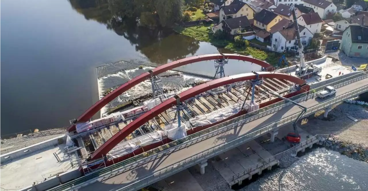 Große Regenbrücke in Nittenau wird an mehreren Tagen voll gesperrt