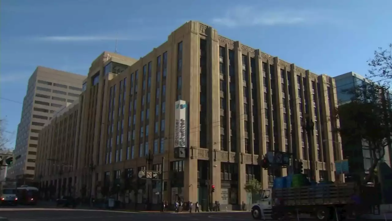 Twitter HQ in San Francisco Set to Reopen After Chaotic Friday