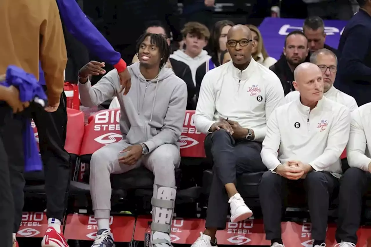 Inside the Sixers: Tyrese Maxey’s positivity post-injury, why Danuel House Jr. wears 25