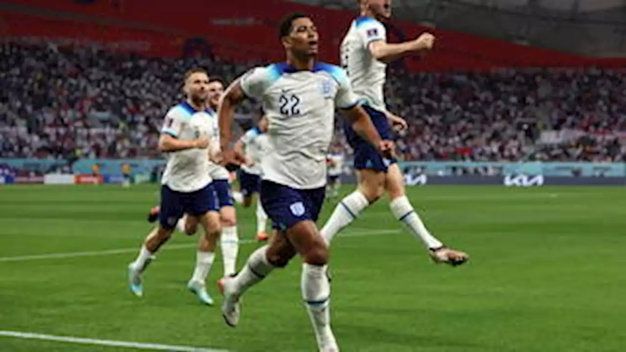 Primeira favorita da Copa a estrear, Inglaterra goleia o Irã por 6 a 2