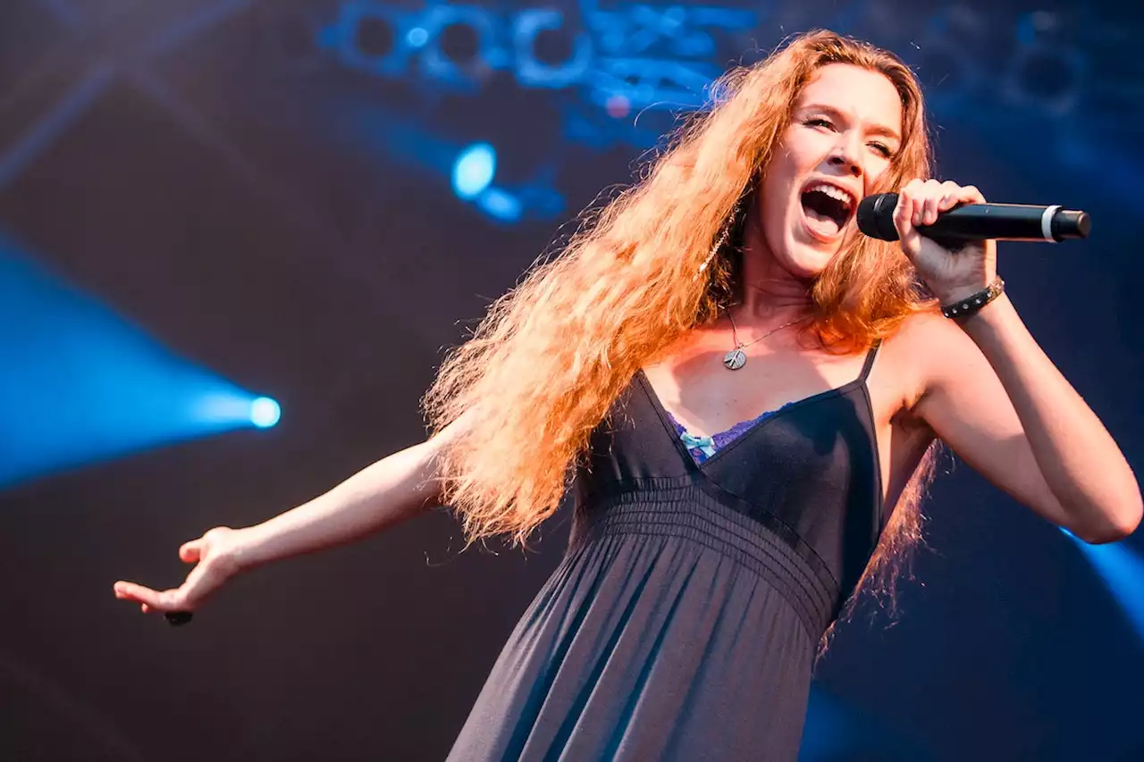 Joss Stone Revealed The 'Scary' Details Of Her Traumatic Birth Experience