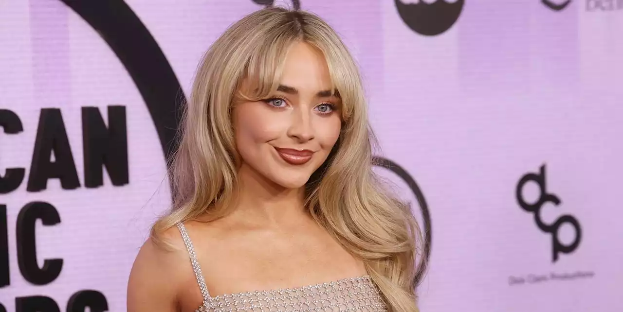 Sabrina Carpenter Brought the Drip in a Glitzy Crystal Two-Piece Set for the AMAs