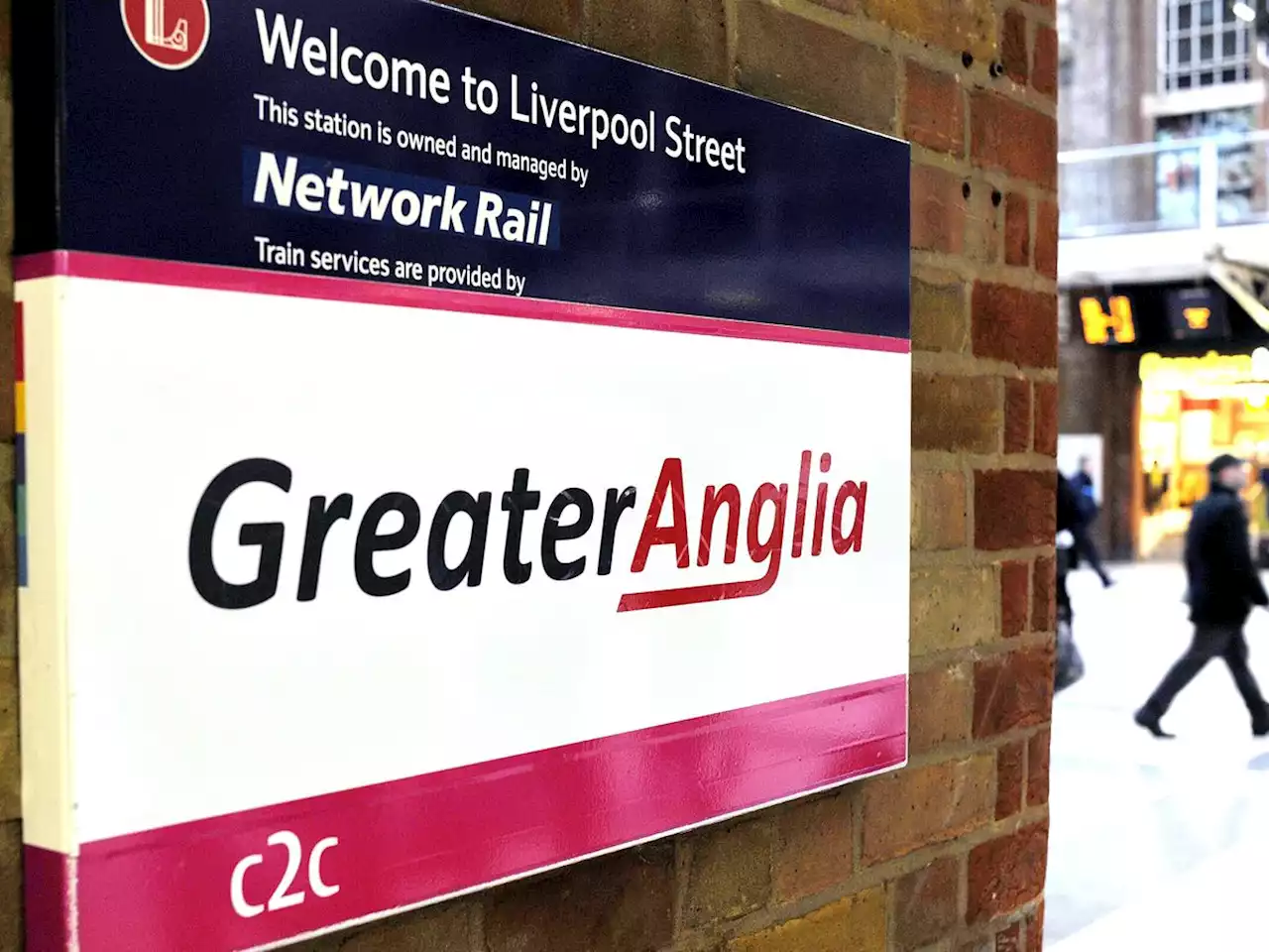 Rail passengers face Christmas chaos due to engineering work