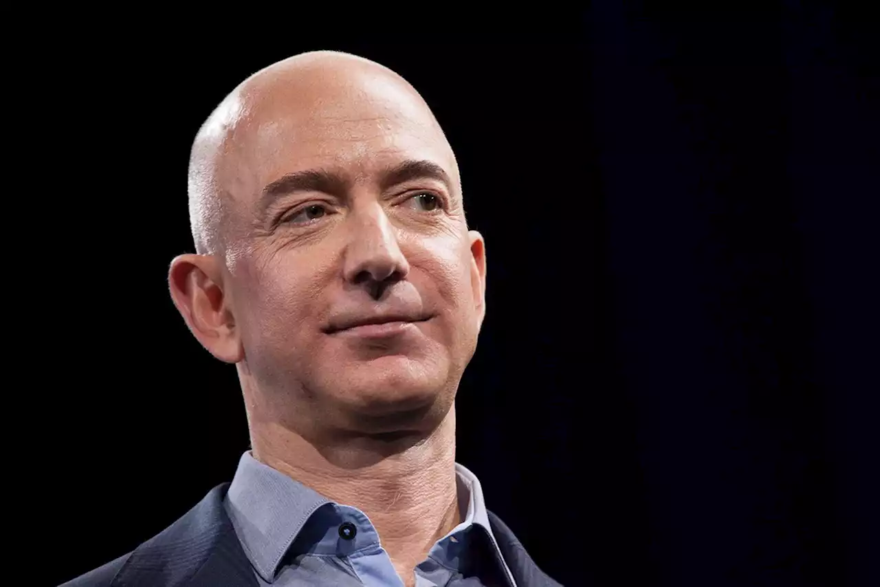 Jeff Bezos, fundador da Amazon, dá conselhos sobre a Black Friday