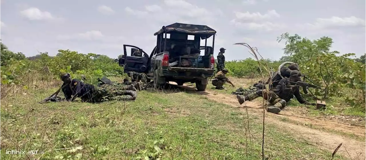 Security operatives rescue '76 abducted passengers' from terrorists in Kaduna | TheCable