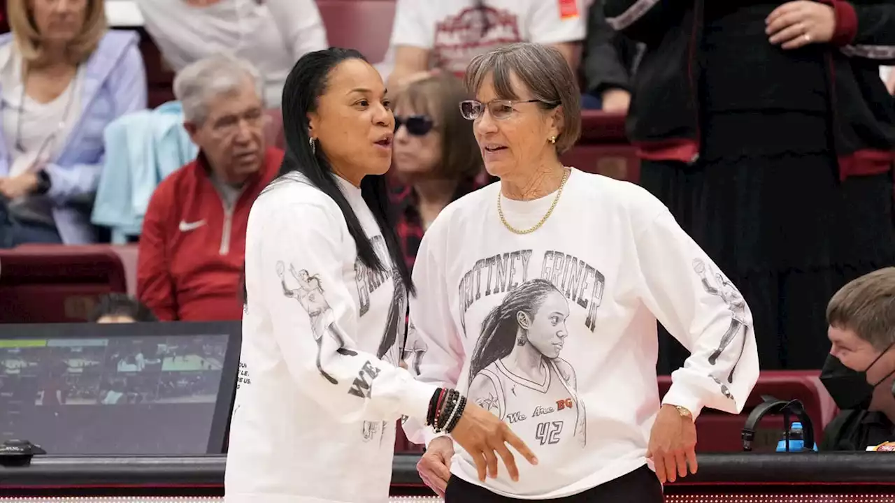 South Carolina storms back to beat Stanford in battle of women's basketball's top two teams