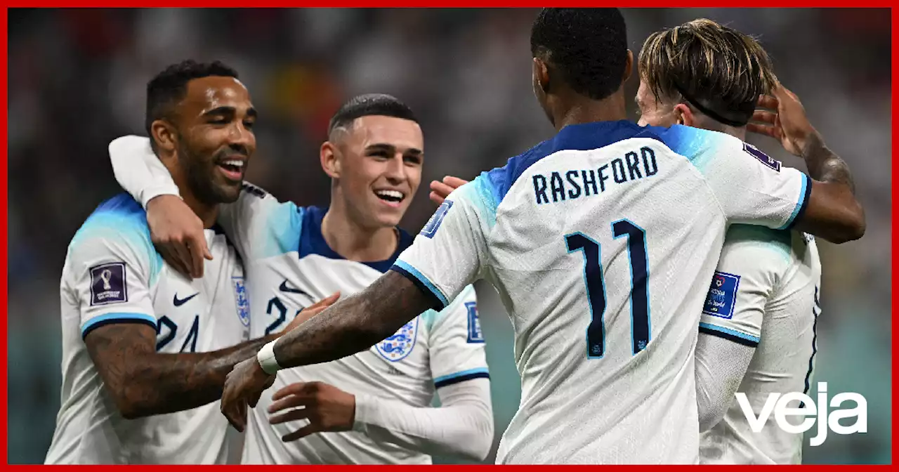 Inglaterra domina e faz seis no Irã em estreia na Copa do Mundo