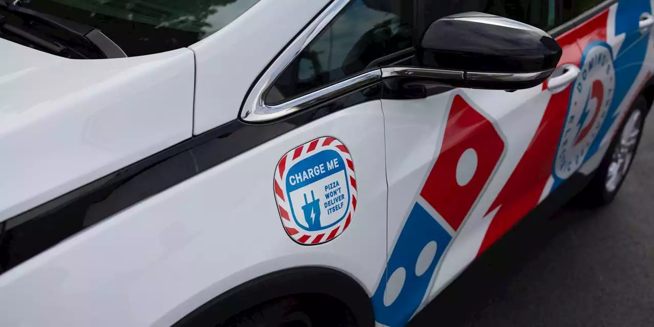 WSJ News Exclusive | Domino’s Pizza Invests in Electric-Vehicle Fleet to Help Stores Recruit Drivers