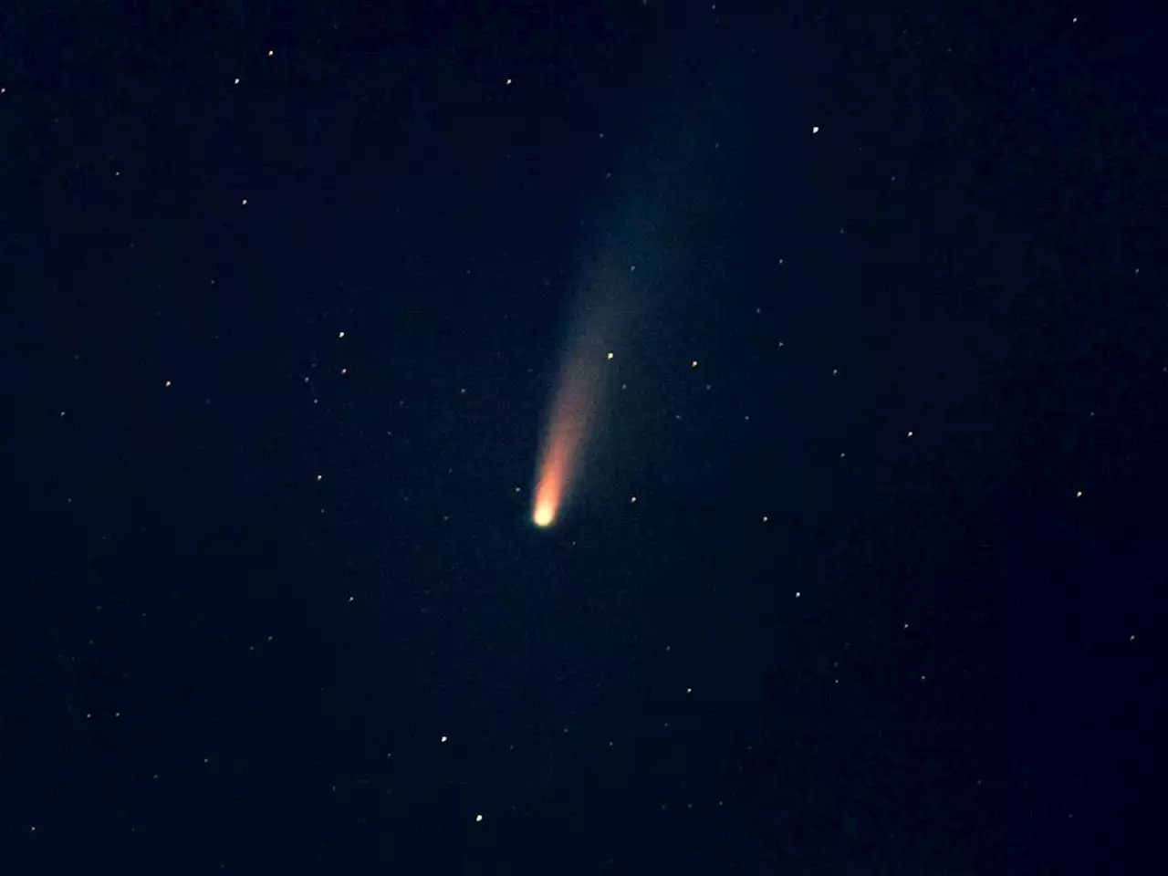 Videos captured a fireball flashing across the Toronto skyline before it struck Earth near Niagara Falls