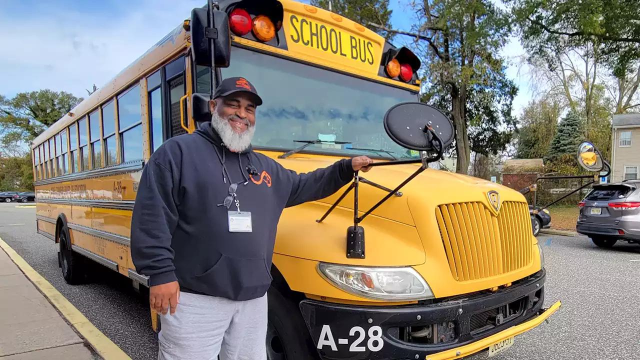 Beloved bus driver starts reading program at South Jersey school