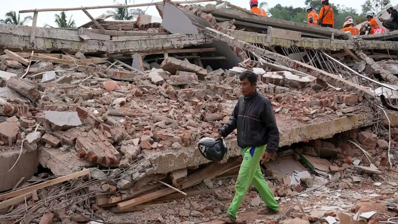 EXPLAINER: Why was Indonesia's shallow quake so deadly?