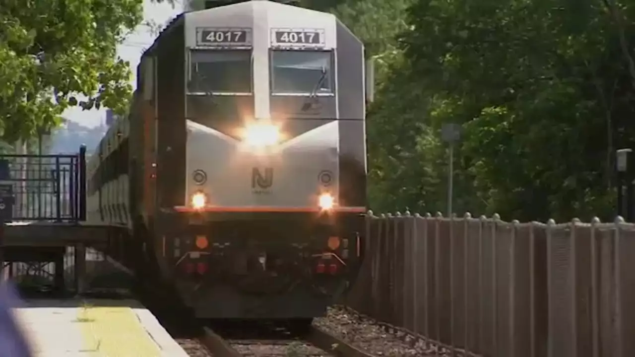 New Jersey Transit announces 'early getaway' service for Thanksgiving holiday