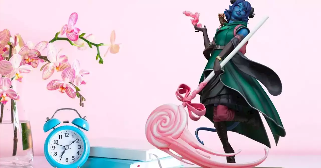 Critical Role Jester Mighty Nein Statue Revealed by Sideshow