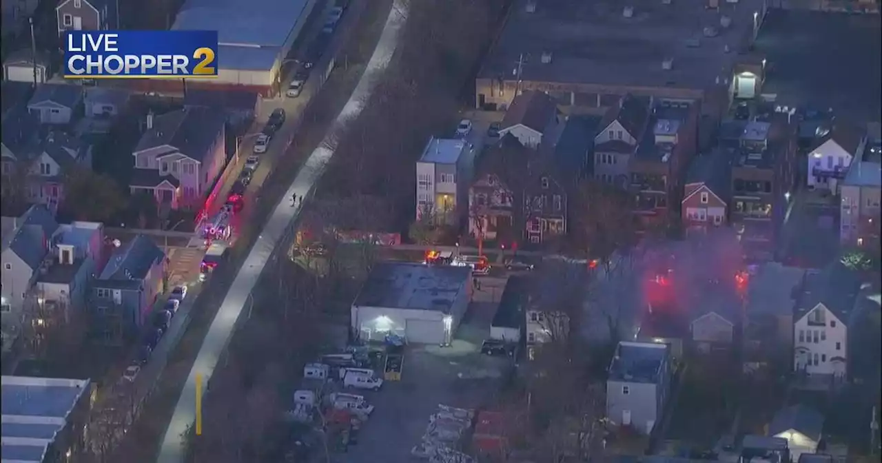 1 person dead, firefighter injured in 2-alarm house fire in Humboldt Park