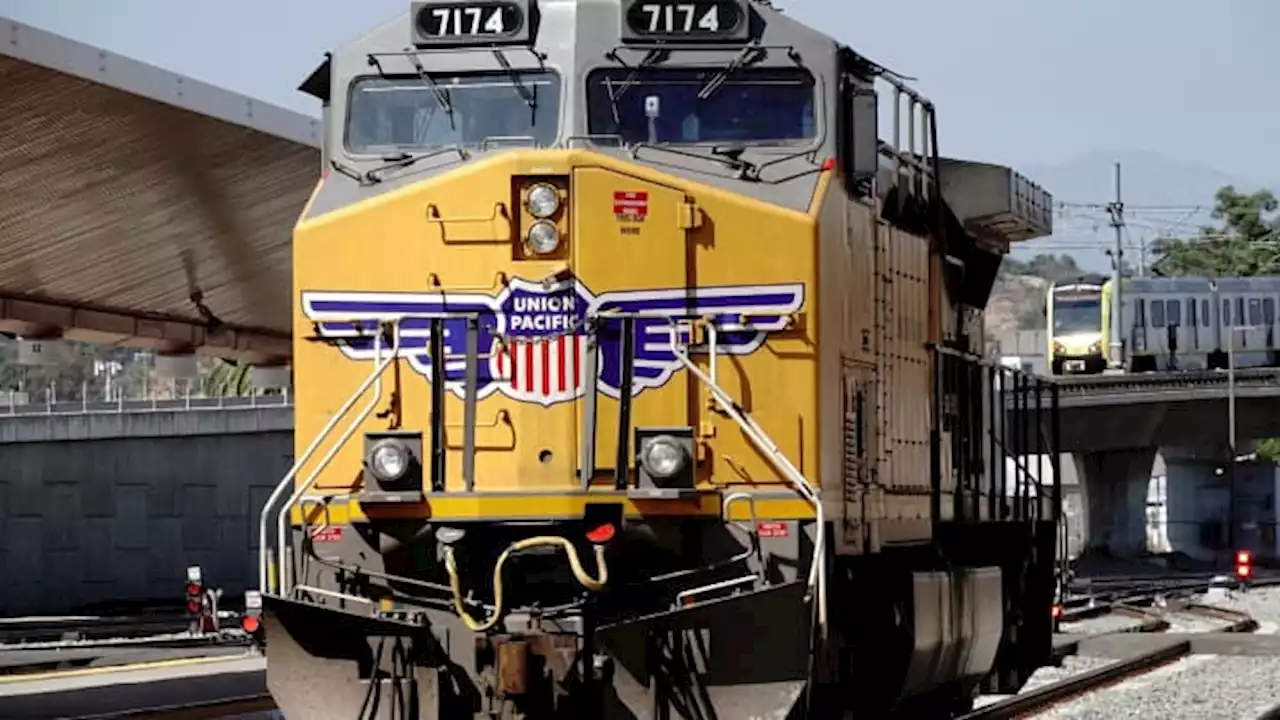 Union Pacific CEO called to hearing in Washington as risk of rail strike rises