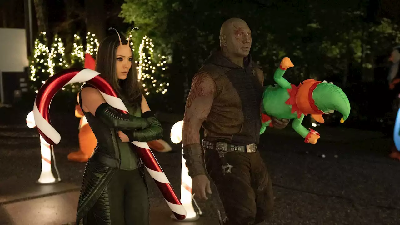 Guardians of the Galaxy Holiday Special Clip: Kevin Bacon Has Visitors