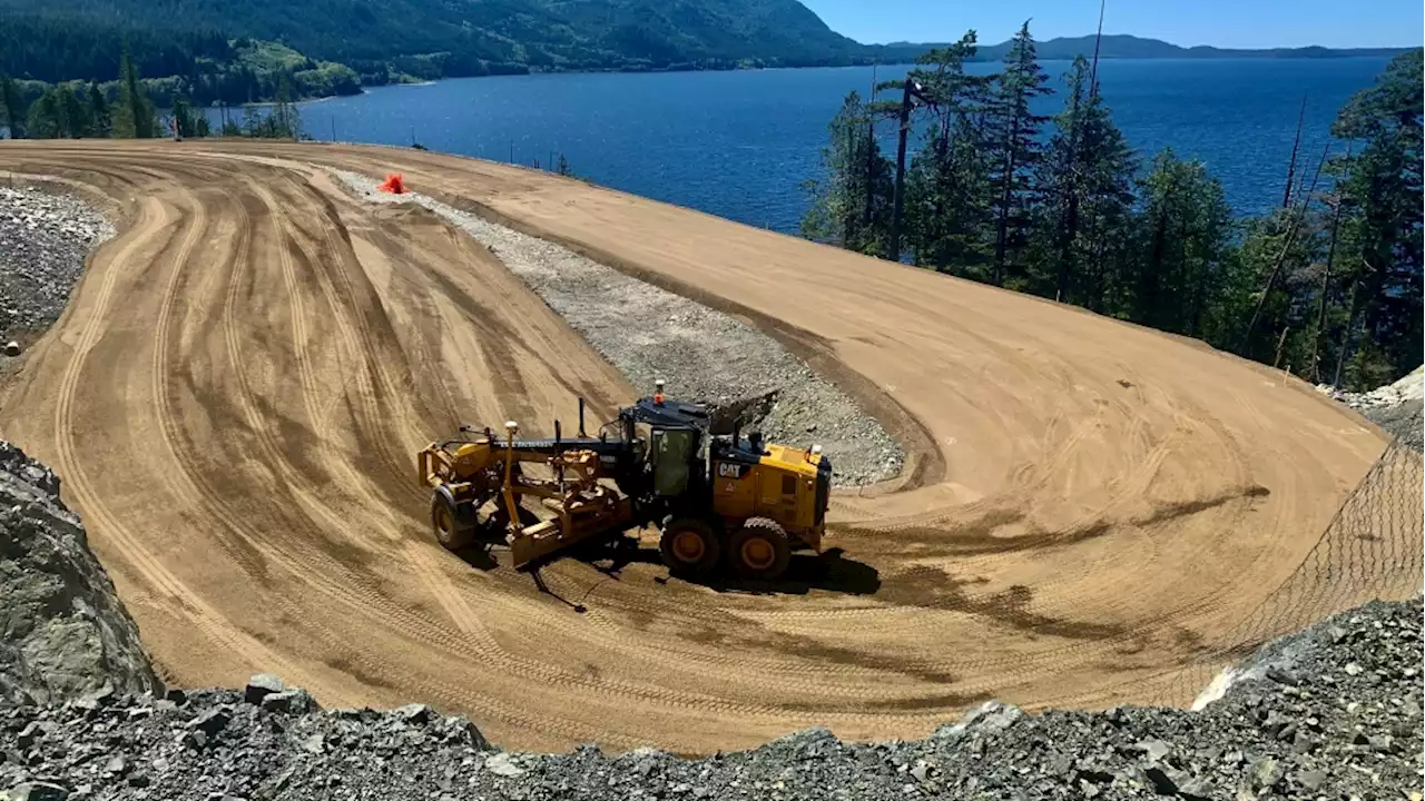 Highway 4 to Tofino could reopen to two-way traffic this winter