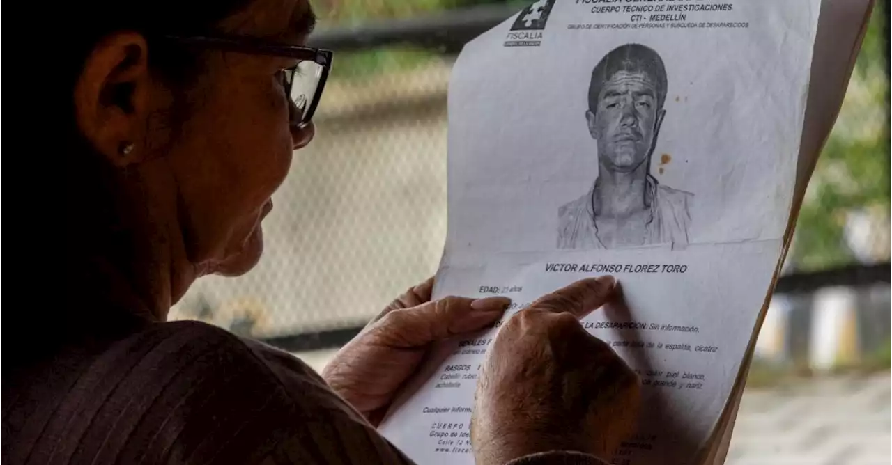 Con pruebas de ADN buscan a familiares de 38 desaparecidos en Antioquia