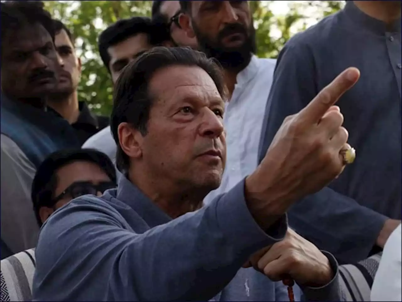 اومنی گروپ کے سربراہ عبدالغنی مجید نے عمران خان کو 9 ارب ہرجانے کا نوٹس بھیج دیا - ایکسپریس اردو