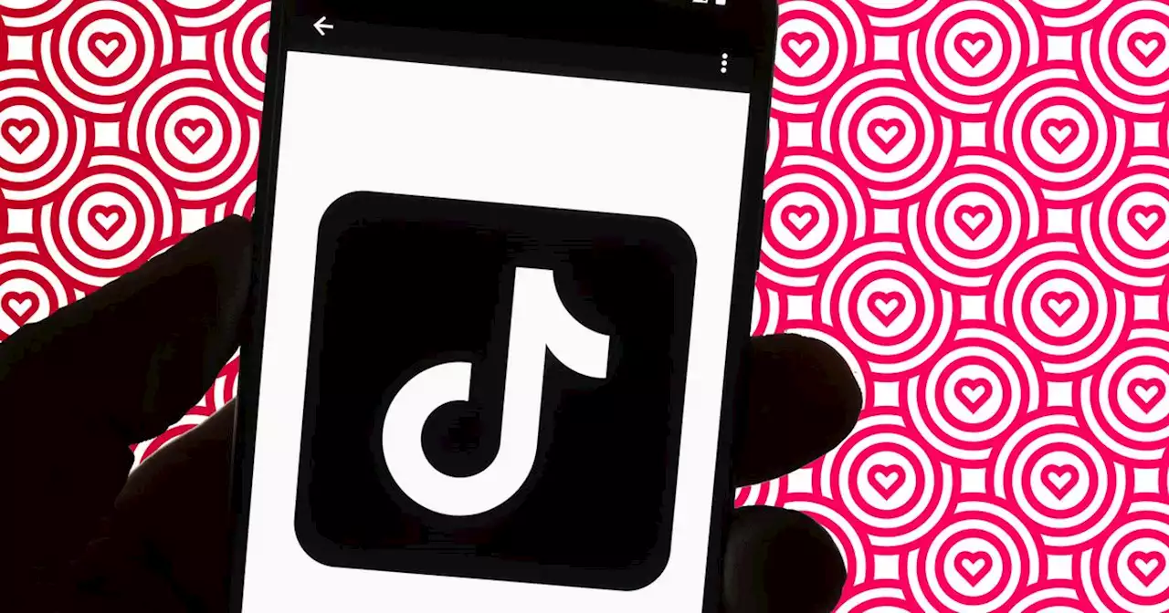 How To Use TikTok For Dating, According To People Who've Done It