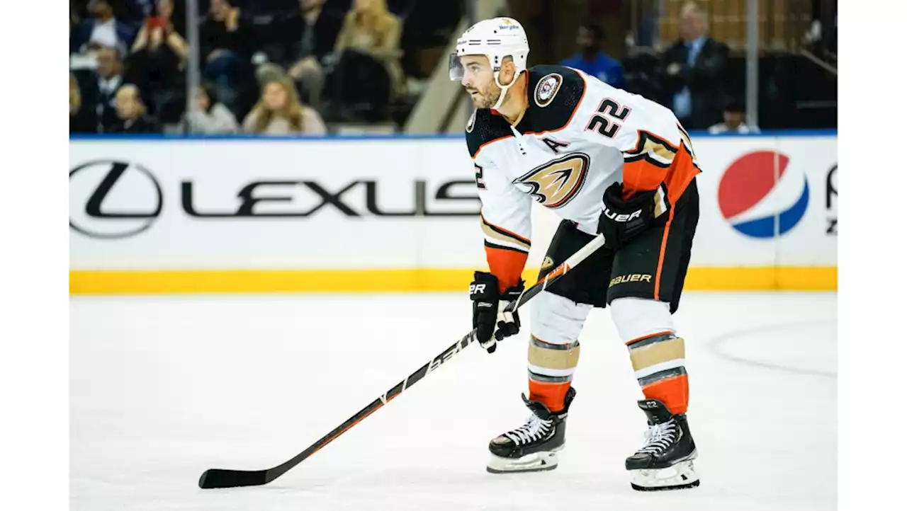 Ducks’ Kevin Shattenkirk returns to lineup against former team