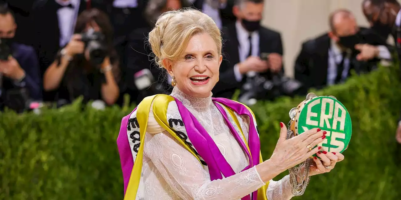 Ethics panel investigates Democratic Rep. Carolyn Maloney for possibly soliciting Met Gala tickets