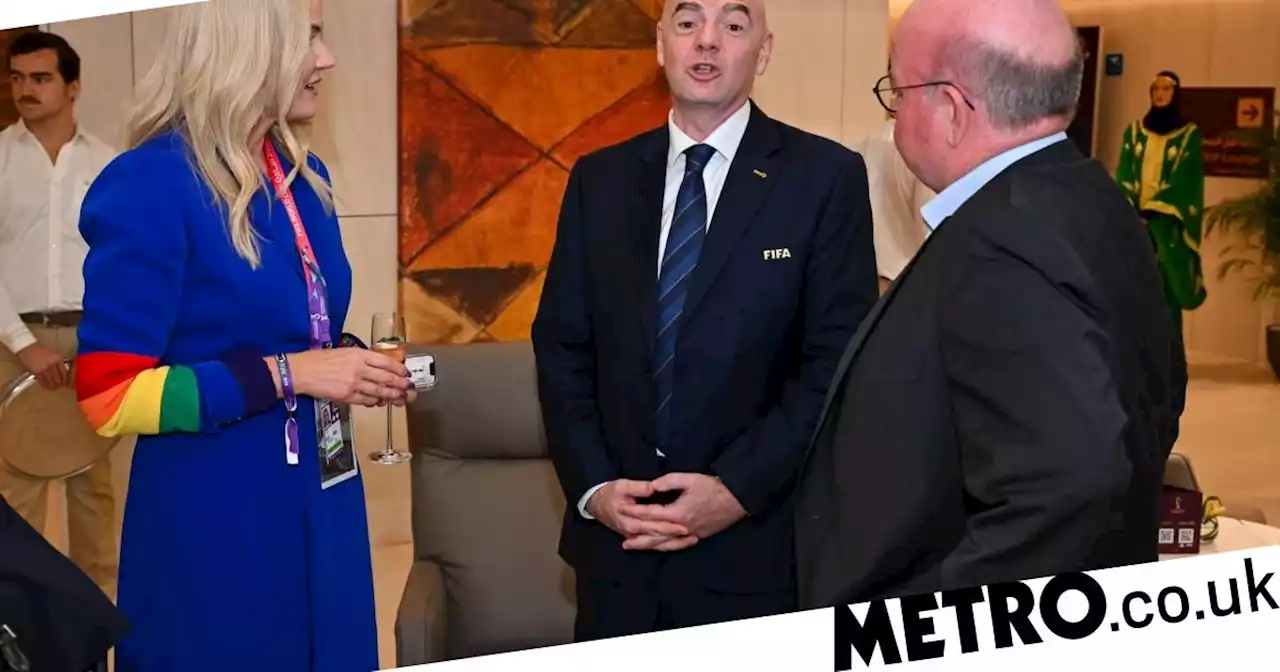 Helle Thorning-Schmidt wore a rainbow sleeve on her dress as she met with Fifa P