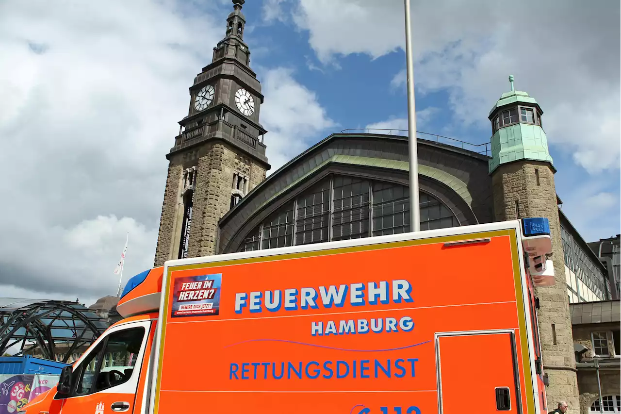 Kein U-Bahn-Verkehr! Feuerwehreinsatz am Hauptbahnhof