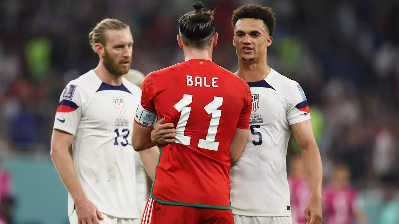 'Blatantly Out of Play:' USMNT's Antonee Robinson Says Call Was Missed Before Wales' PK