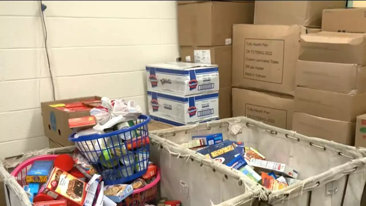 ‘Neighbors Helping Neighbors' Fundraising Drive Helps Feed Local Families