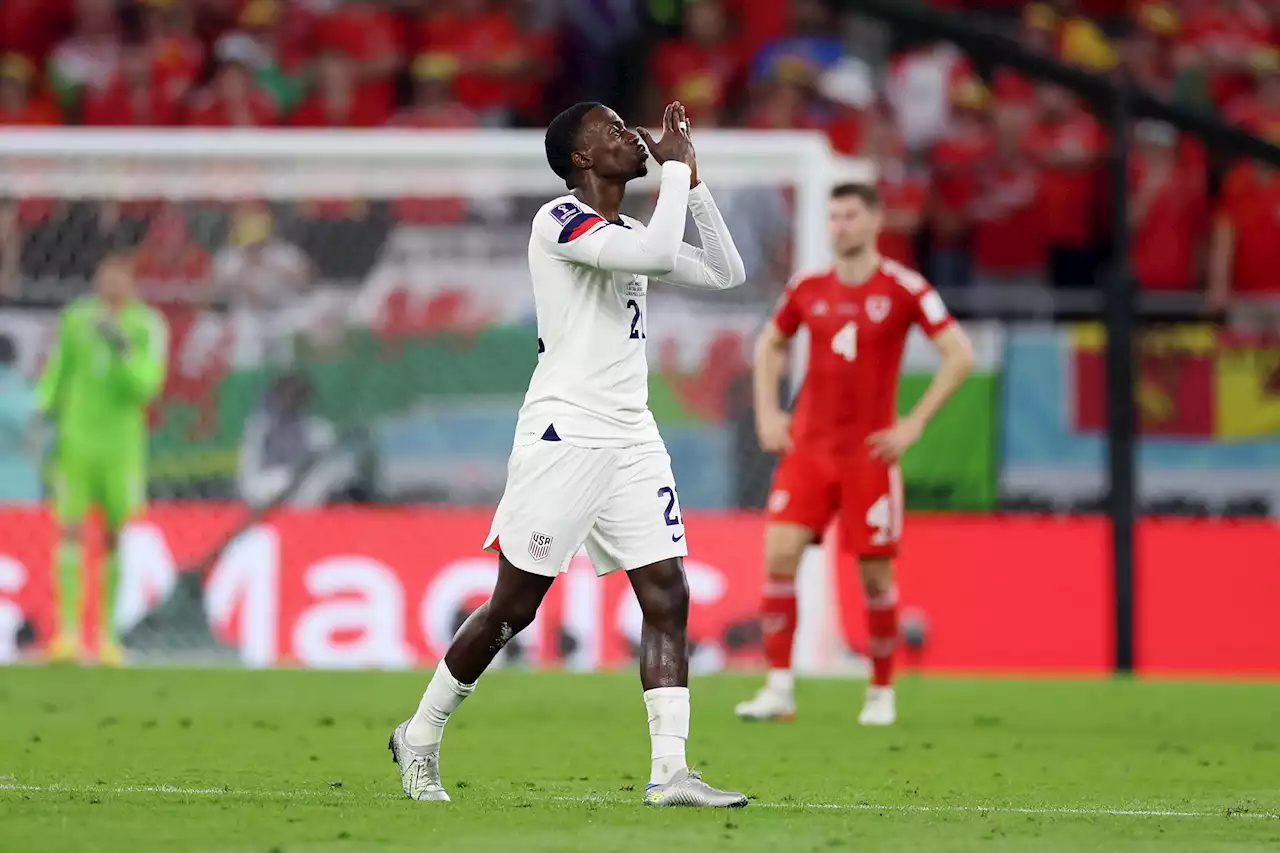 USMNT’s Timothy Weah does his famous soccer family proud at World Cup 2022