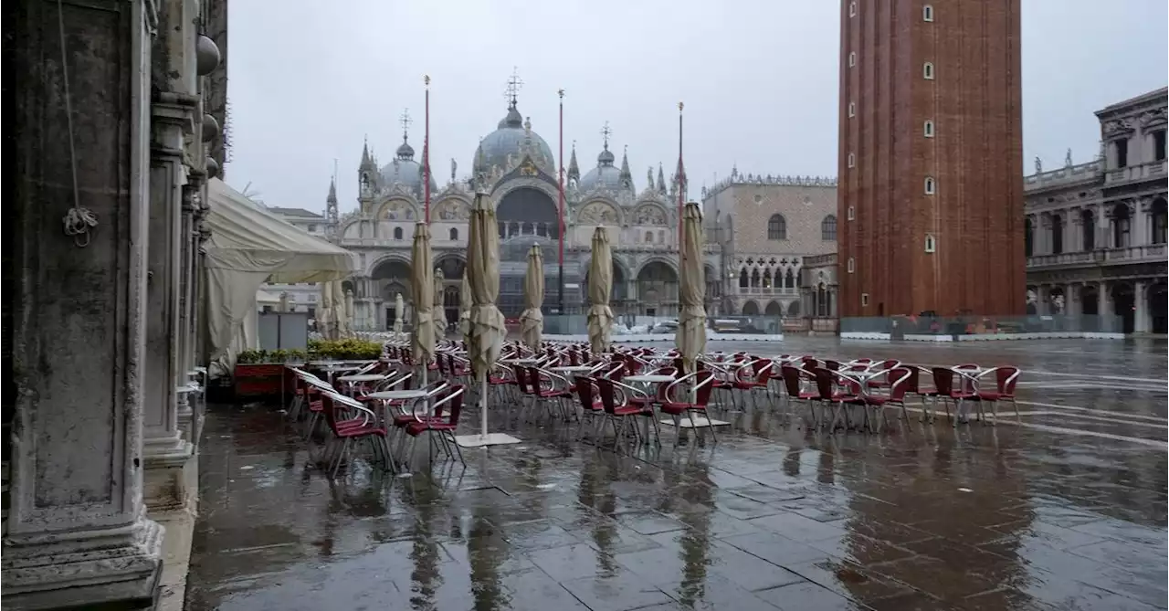 Venice kept dry as dam system wards off exceptional high tide