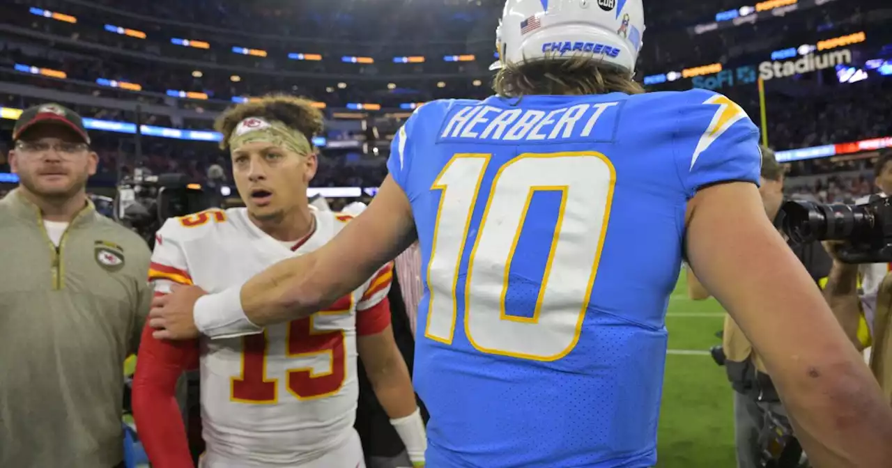 Column: Herbert's future is mostly bright, despite brilliance of Reid-Mahomes-Kelce Chiefs