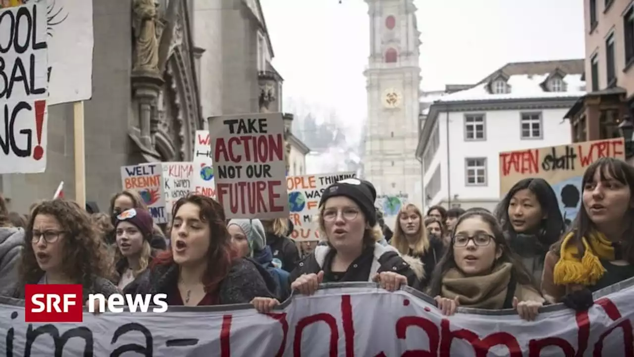 Verschärfungen wegen Demos - Neue Absenzregeln für Klimajugend sind rechtlich problematisch