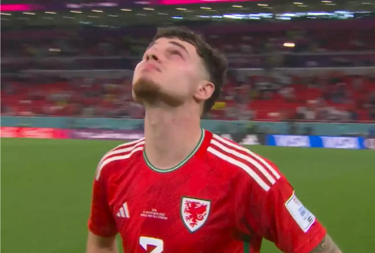 Wales star pays emotional tribute to grandad, who died night before World Cup debut