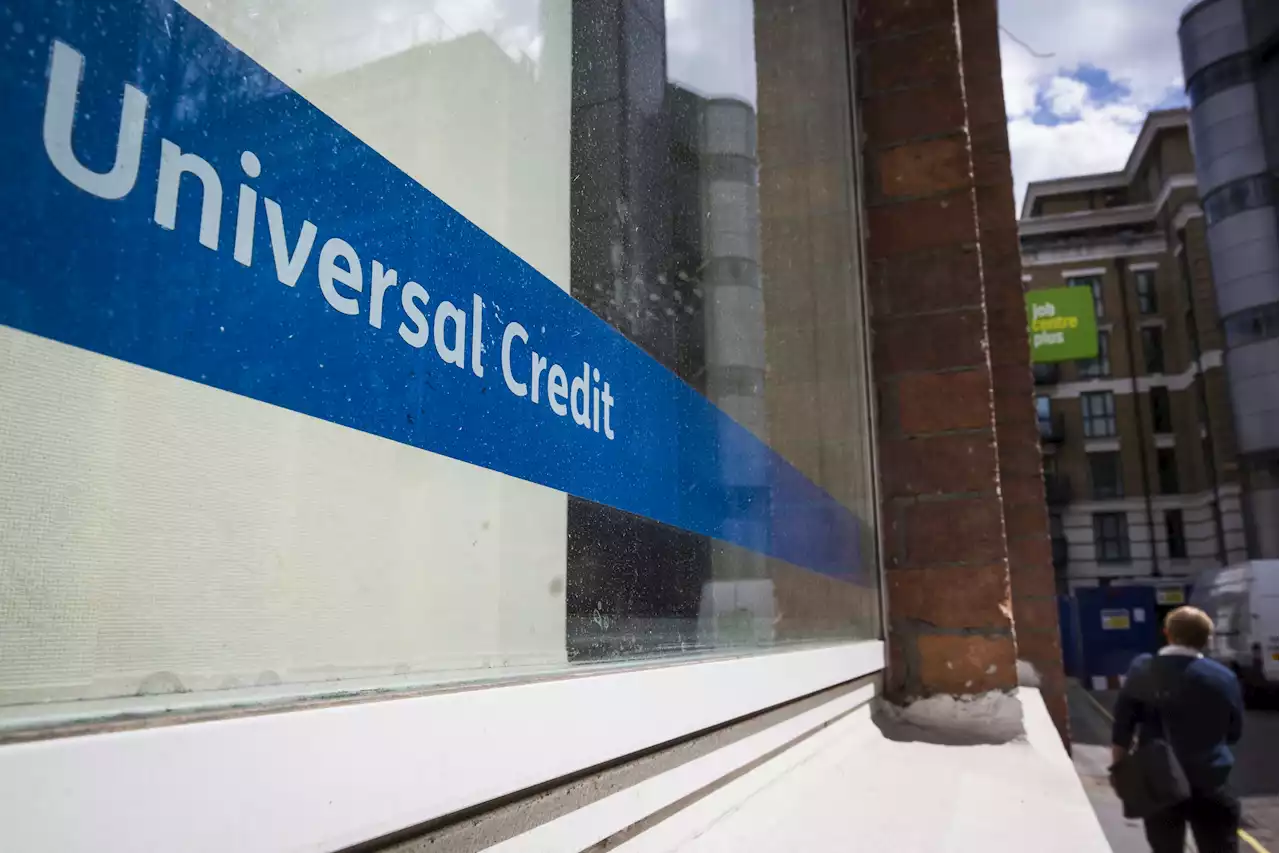 Thousands could be missing out on benefits following Universal Credit change