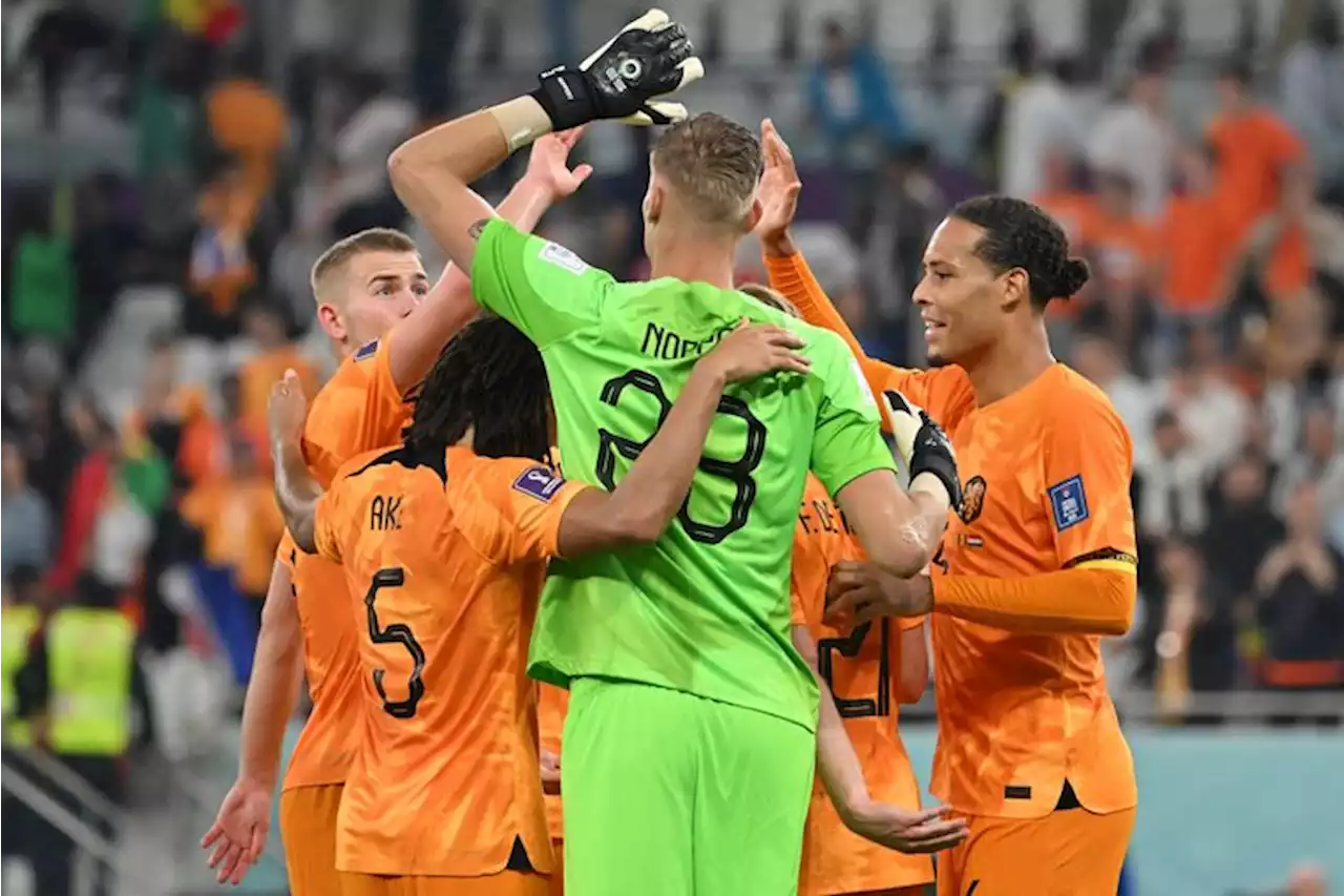 Oranje moeizaam langs Senegal, debutant Noppert houdt de nul