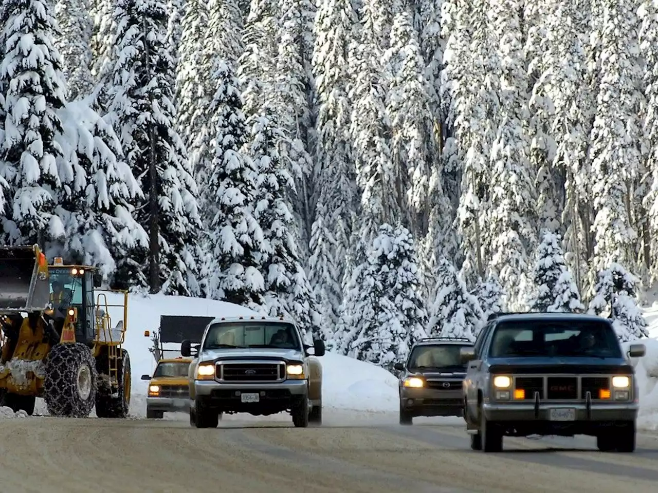 Travel Alert: Snowfall warning issued for the Coquihalla Highway