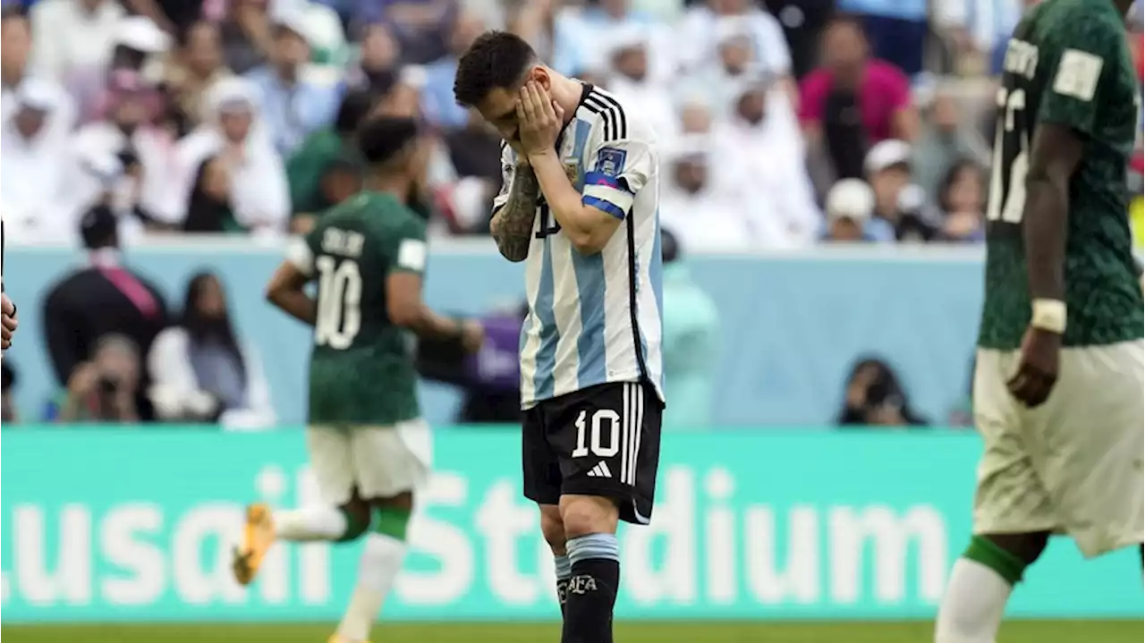 WM 2022: Argentinien blamiert sich gegen Saudi-Arabien – Schreckmoment