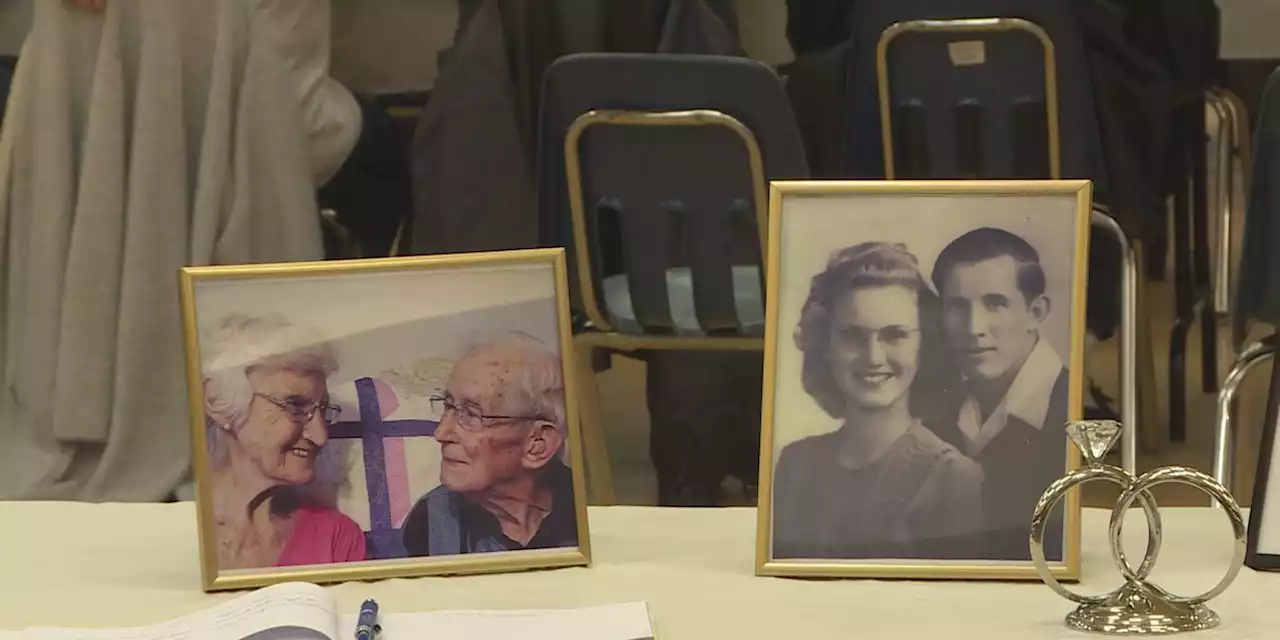 ‘Look what we started’: Married couple celebrates 80th anniversary with family