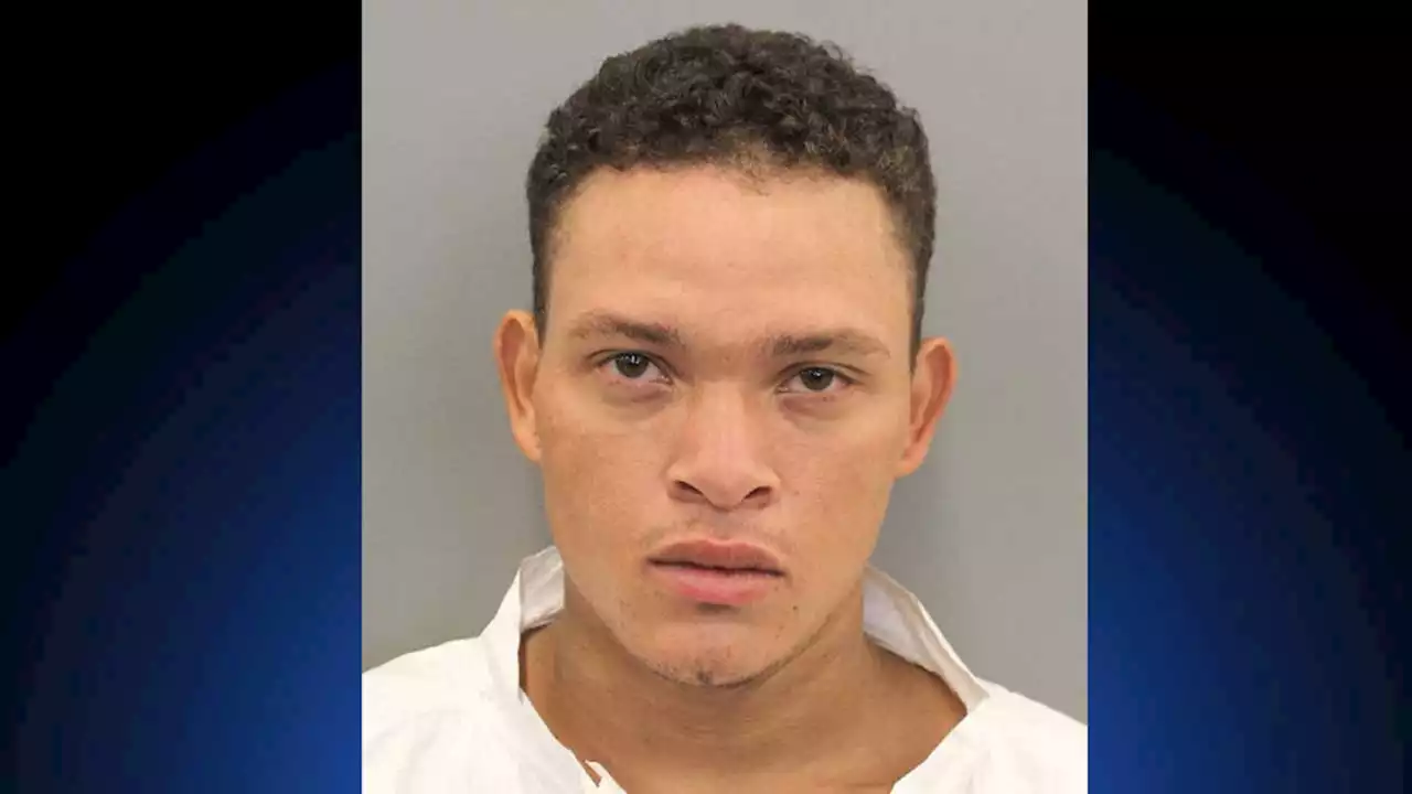 Man charged with murder after HPD finds victim shot to death in his apartment bedroom, documents say