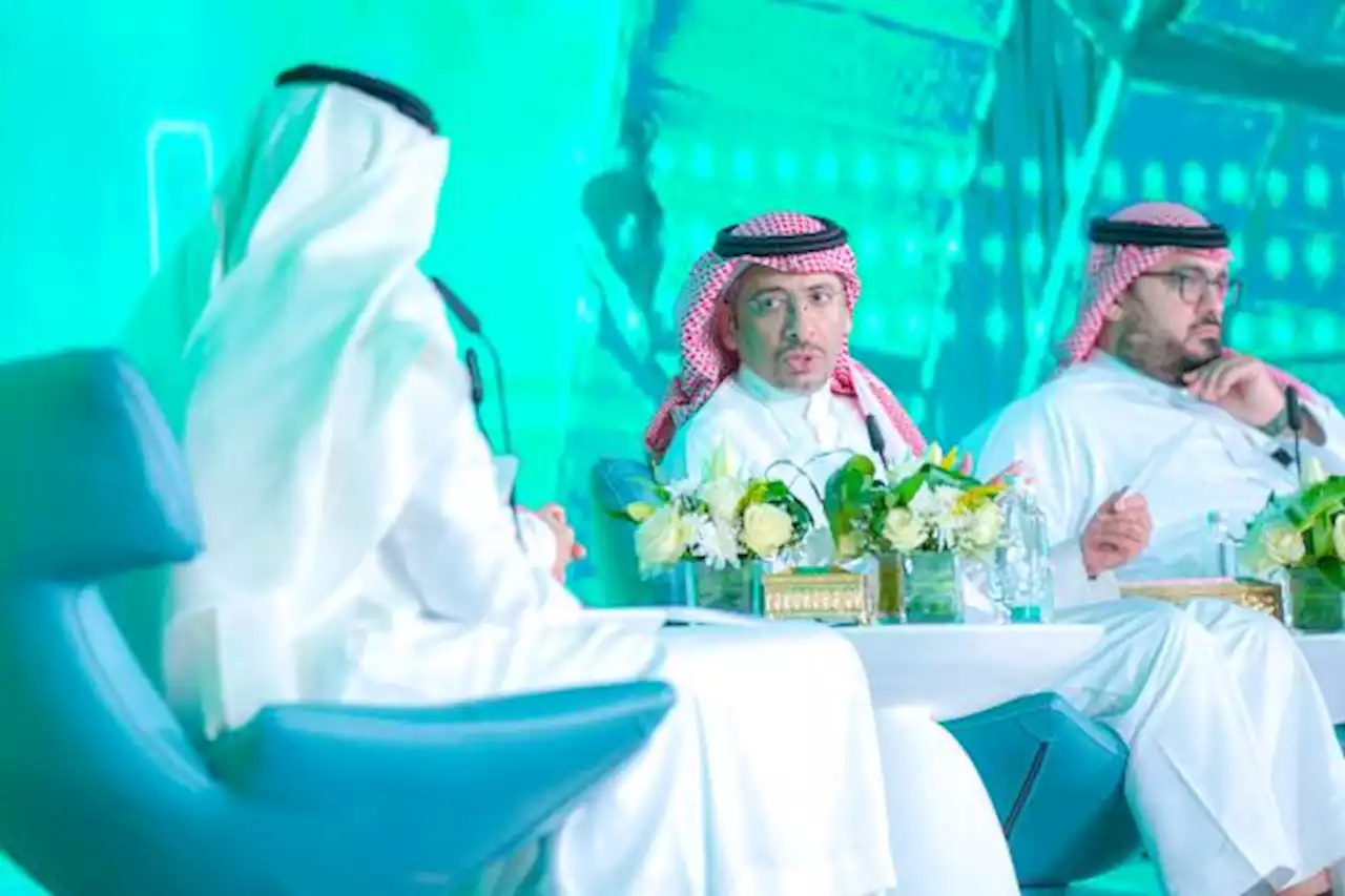 وزير 'الصناعة': نعمل على خلق بيئة حاضنة للبحث والتطوير والابتكار