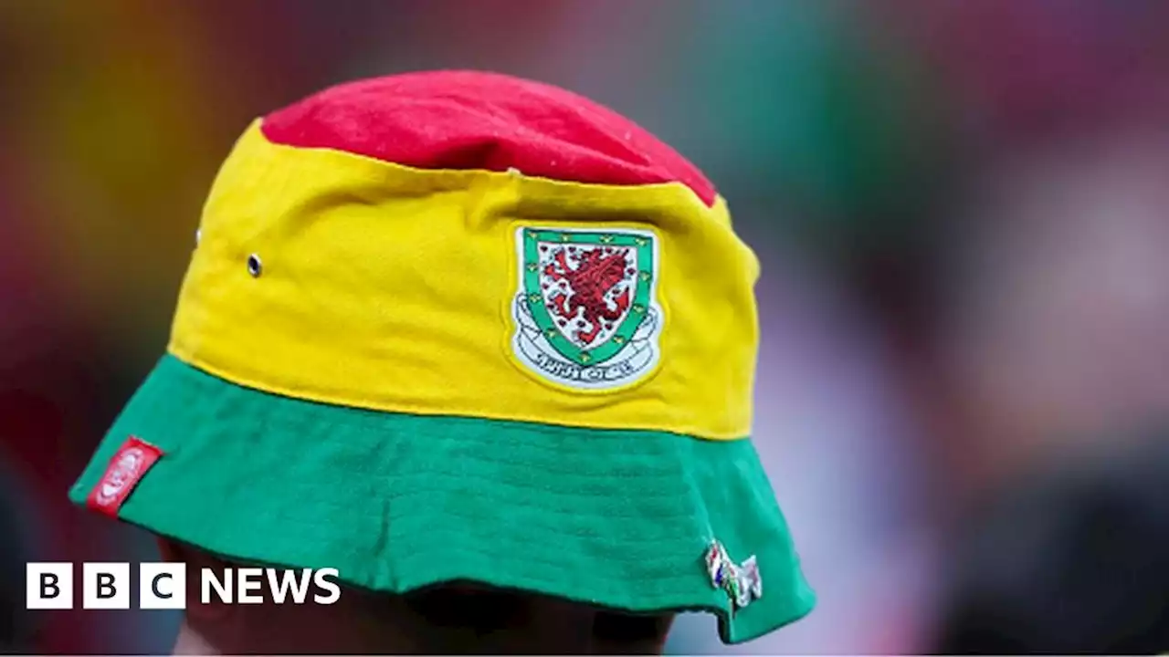 World Cup: Why do Wales football fans wear bucket hats?