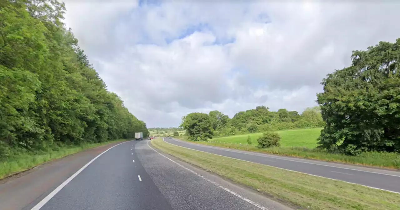 A1 dual carriageway closed after crash