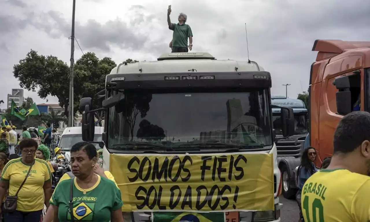 Ministro do TCU manda PRF esclarecer possível omissão em bloqueios de rodovias